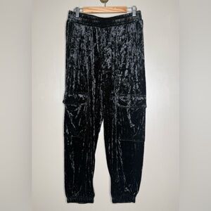 Jessica Simpson Crushed Velvet Cargo Jogger Pants Black Medium